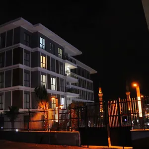  Hotel Olivera Suites