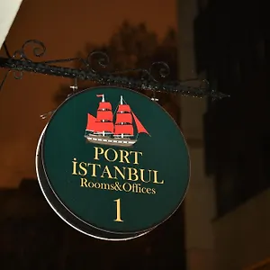  Hotel Port